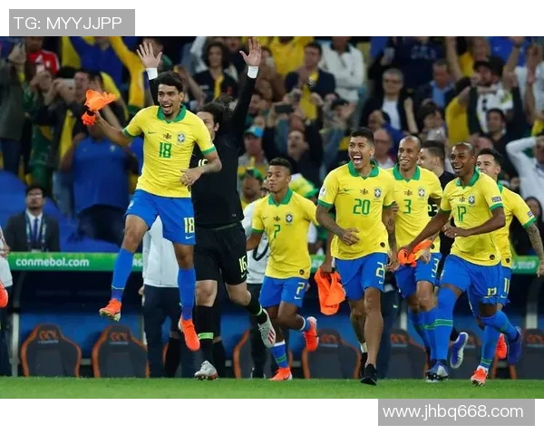 足球明星在巴拉圭赛场展现风采引发球迷热潮与期待