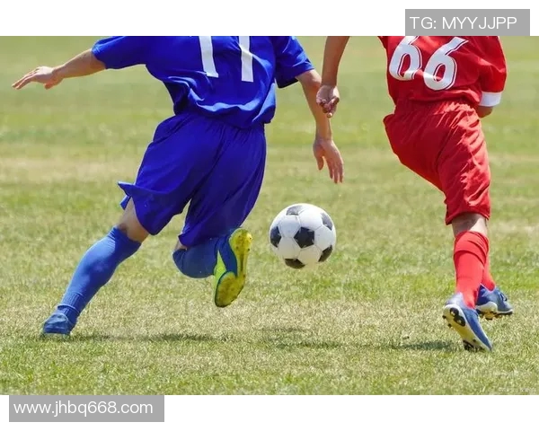 足球明星风采展示与技巧解析教学视频全方位了解足球巨星的魅力与技艺