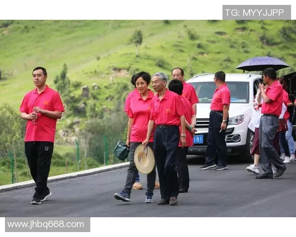 镇安足球明星的传奇之路与激情岁月的回顾与展望 镇安足球明星的传奇之路与激情岁月的回顾与展望